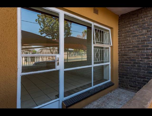 3 BEDROOM PROPERTY TO RENT IN WITPOORTJIE